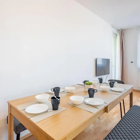 Very - Balcony - Sunny Apartment Budapest