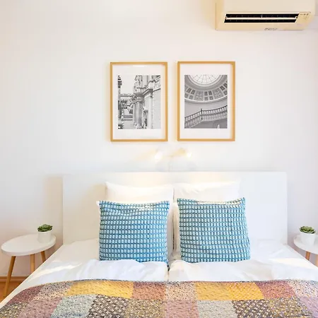 Very - Balcony - Sunny Διαμέρισμα Βουδαπέστη